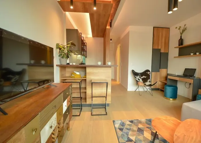 Studio K District